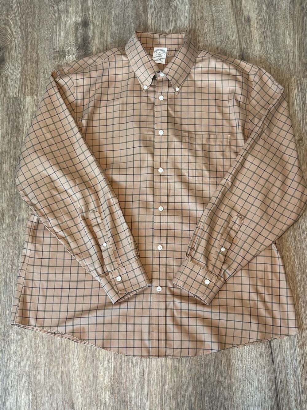 Brooks Brothers Men’s 1818 Regent Fit  All Cotton Plaid Button Down Shirt